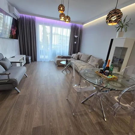 Apartament Reko Z Basenem I Tuż Przy Plaży Rewal