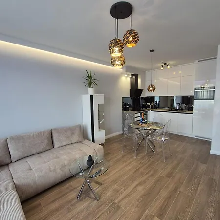 Apartament Reko Z Basenem I Tuż Przy Plaży *