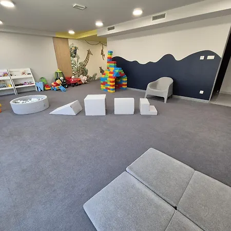 Reko Z Basenem I Tuż Przy Plaży Apartament *