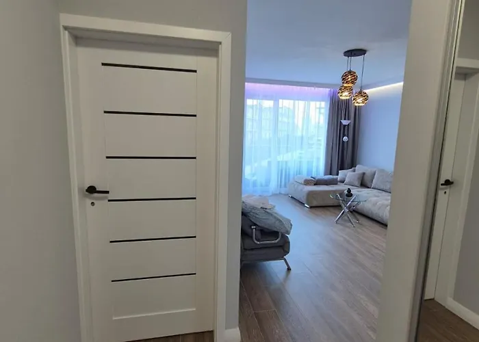 Reko Z Basenem I Tuż Przy Plaży Apartament Rewal